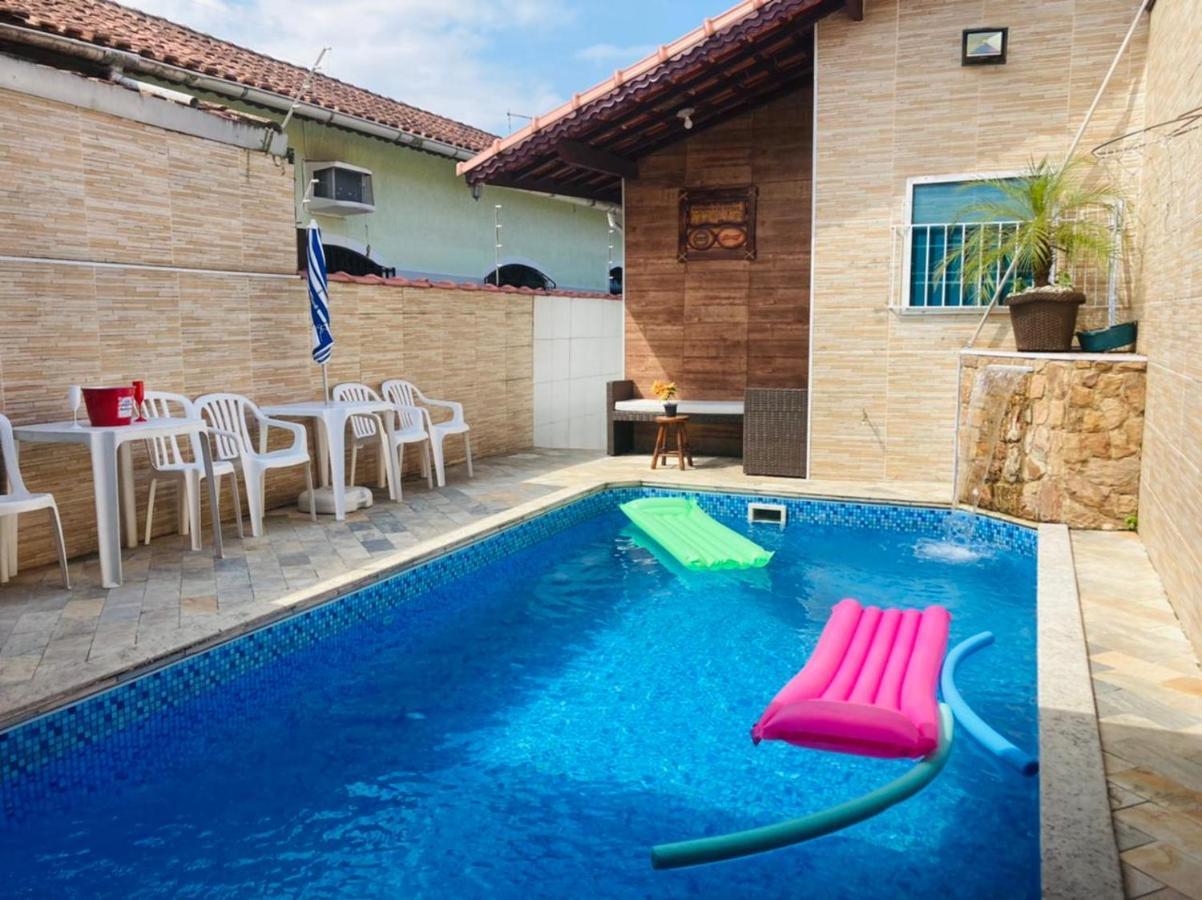 Casa Moderna E Aconchegante Com Opcao De Piscina Aquecida Cobrado A Parte, Ampla Area Gourmet Com Churrasqueira Em Deck Coberto Frente A Piscina, Aconchegante Sala De Estar Com Lareira, Ampla Garagem Para 4 Carros, Casa Pe Na Areia A 50 Metros Da Pra Praia Grande  Extérieur photo