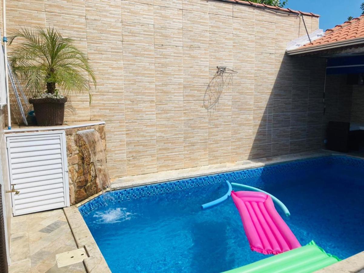 Casa Moderna E Aconchegante Com Opcao De Piscina Aquecida Cobrado A Parte, Ampla Area Gourmet Com Churrasqueira Em Deck Coberto Frente A Piscina, Aconchegante Sala De Estar Com Lareira, Ampla Garagem Para 4 Carros, Casa Pe Na Areia A 50 Metros Da Pra Praia Grande  Extérieur photo