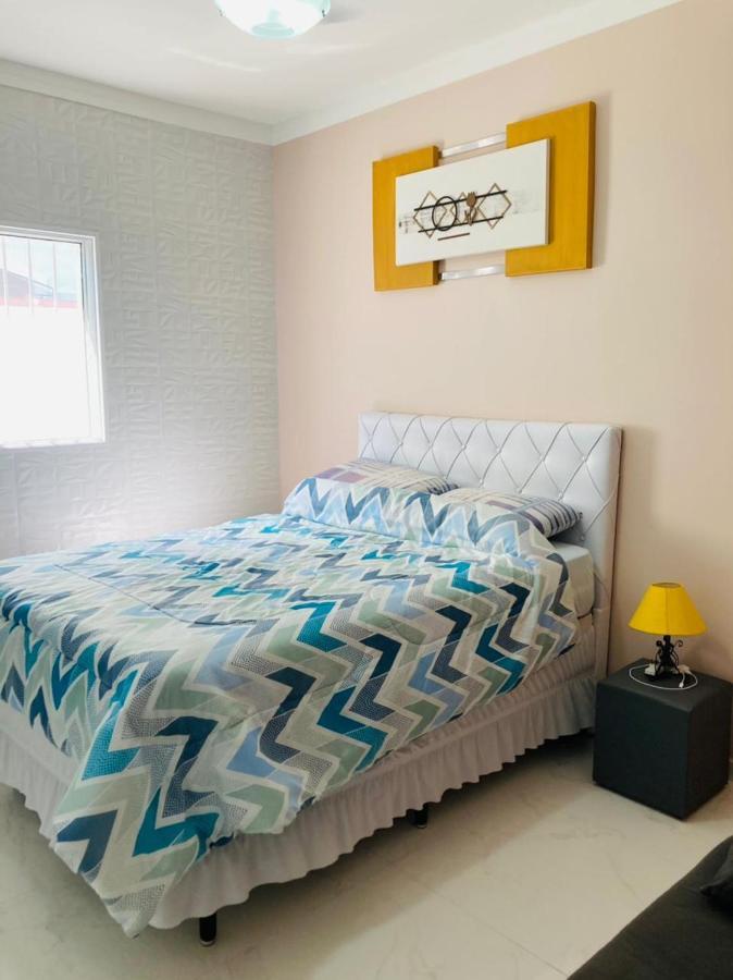 Casa Moderna E Aconchegante Com Opcao De Piscina Aquecida Cobrado A Parte, Ampla Area Gourmet Com Churrasqueira Em Deck Coberto Frente A Piscina, Aconchegante Sala De Estar Com Lareira, Ampla Garagem Para 4 Carros, Casa Pe Na Areia A 50 Metros Da Pra Praia Grande  Extérieur photo