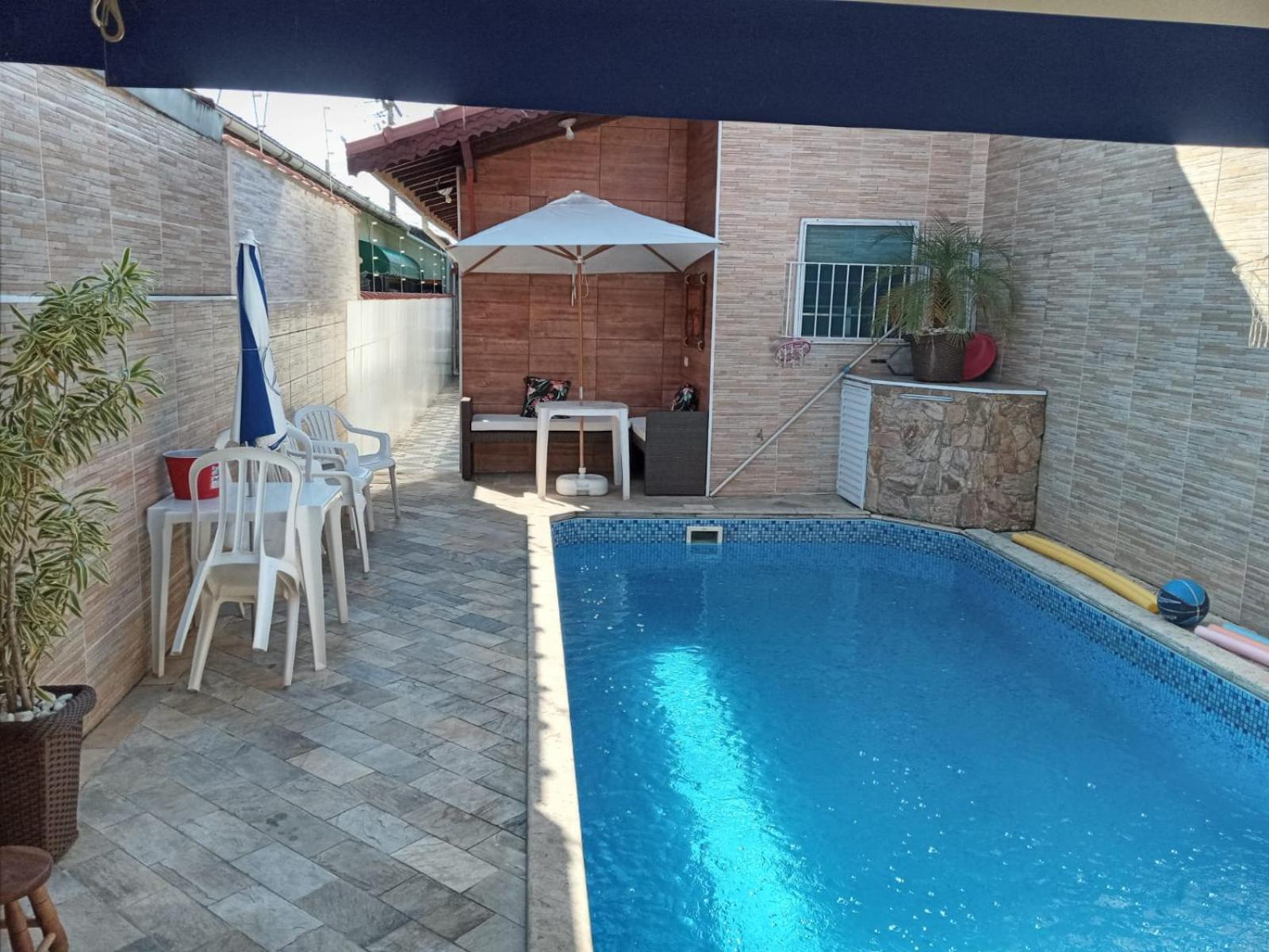 Casa Moderna E Aconchegante Com Opcao De Piscina Aquecida Cobrado A Parte, Ampla Area Gourmet Com Churrasqueira Em Deck Coberto Frente A Piscina, Aconchegante Sala De Estar Com Lareira, Ampla Garagem Para 4 Carros, Casa Pe Na Areia A 50 Metros Da Pra Praia Grande  Extérieur photo